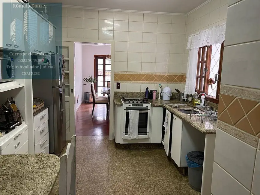 Foto 9 de Casa com 5 quartos à venda, 285m2 em Córrego Grande, Florianopolis - SC