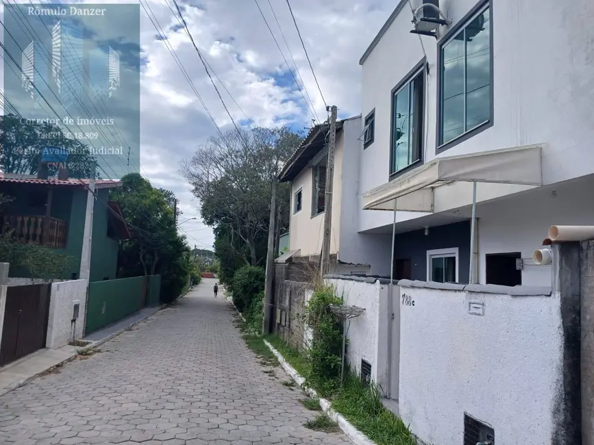 Foto 3 de Casa com 2 quartos à venda, 57m2 em Florianopolis - SC