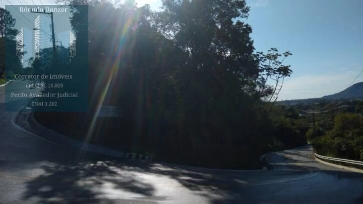 Terreno / Lote à venda, 694m2 em Florianopolis - SC - imagem 8 Foto 8 de Terreno / Lote à venda, 694m2 em Florianopolis - SC