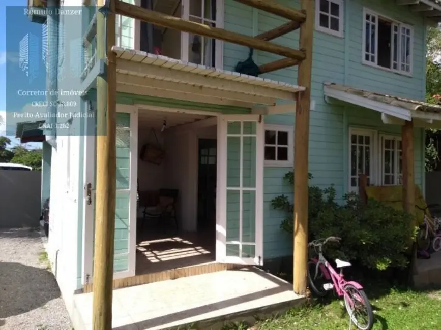 Foto 1 de Casa com 2 quartos à venda, 450m2 em Florianopolis - SC