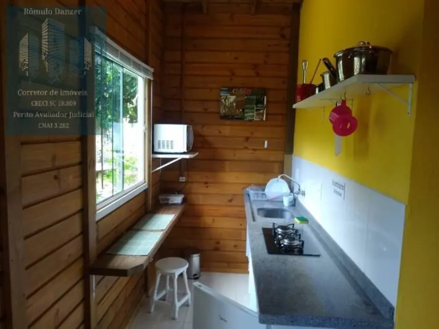 Sítio / Rancho com 7 quartos à venda, 300m2 em Florianopolis - SC - imagem 7 Foto 7 de Sítio / Rancho com 7 quartos à venda, 300m2 em Florianopolis - SC