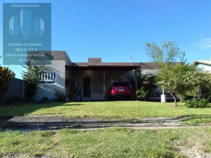 Foto 1 de Casa com 3 quartos à venda, 335m2 em Florianopolis - SC