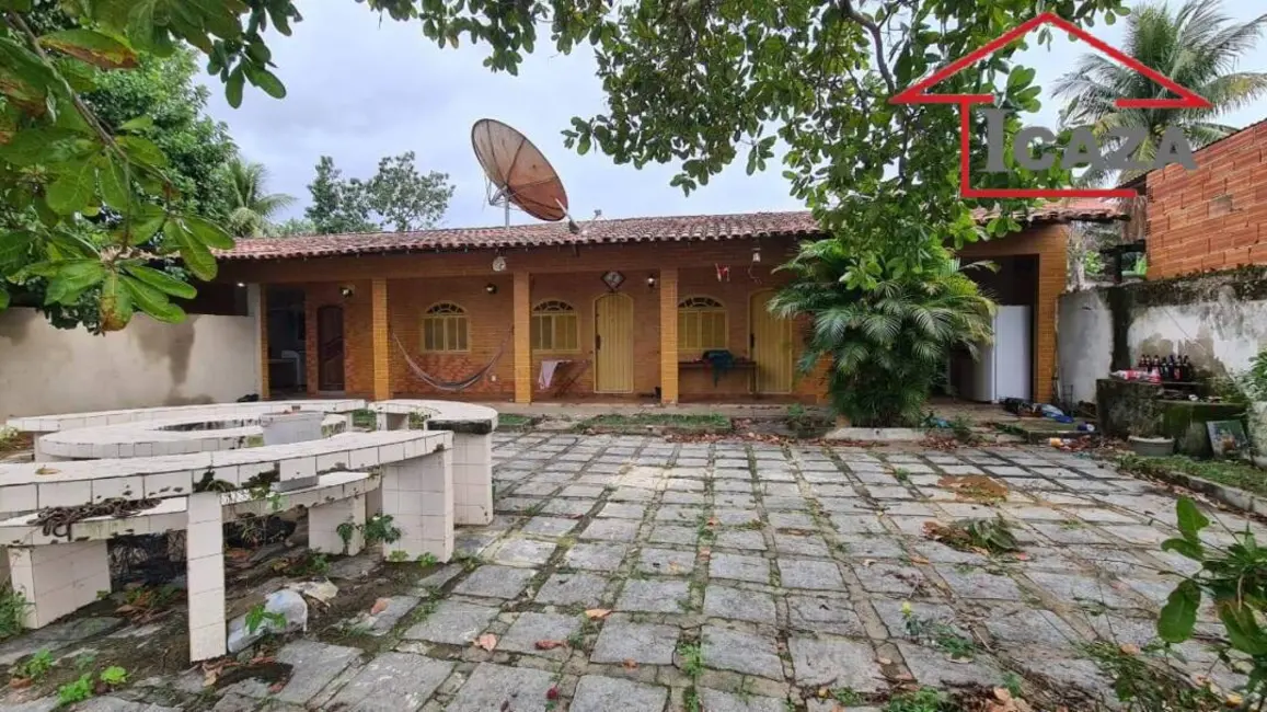 Foto 1 de Casa com 2 quartos à venda, 480m2 em Araruama - RJ
