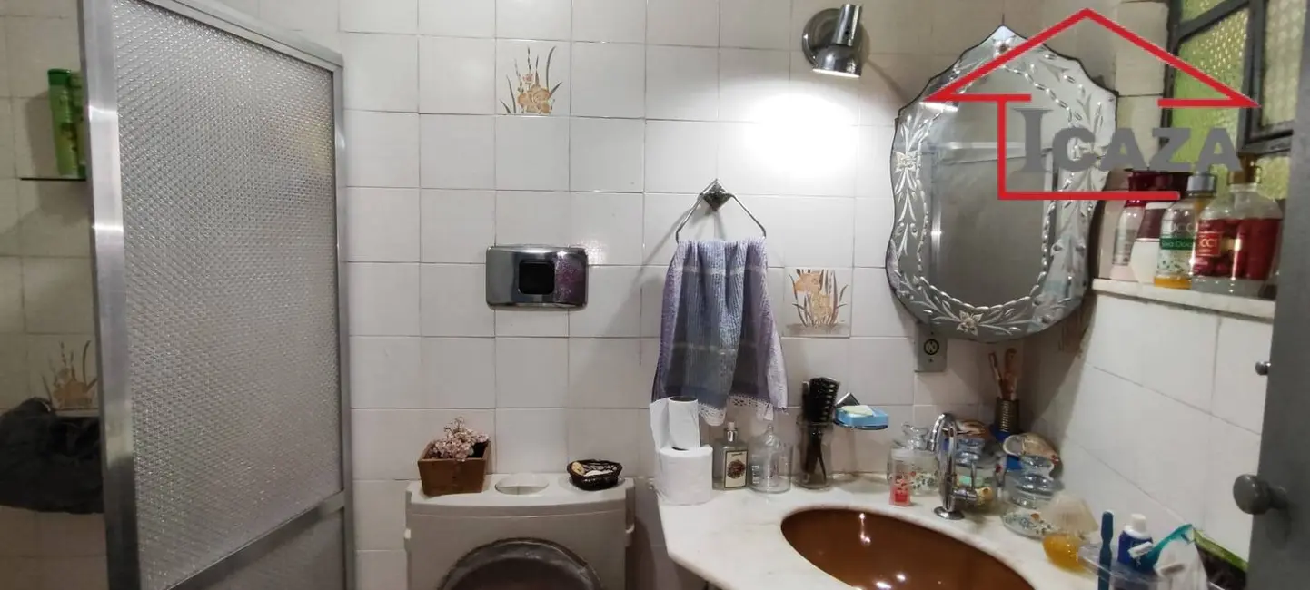 Casa com 3 quartos à venda, 550m2 em Araruama - RJ - imagem 8 Foto 8 de Casa com 3 quartos à venda, 550m2 em Araruama - RJ