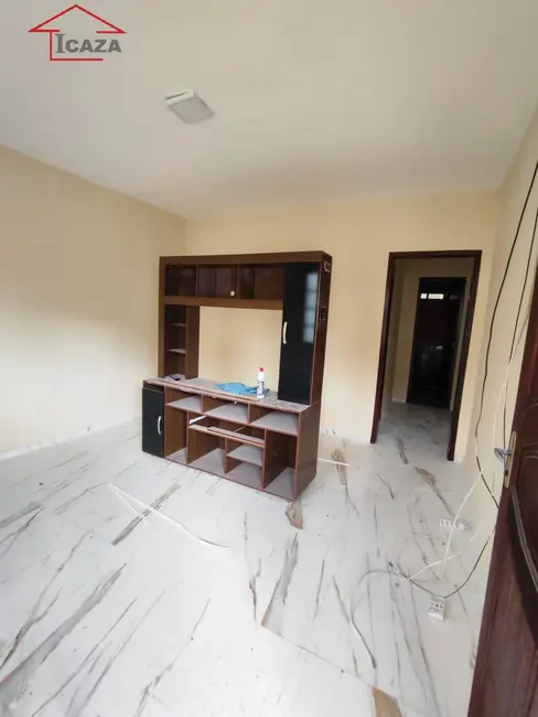 Foto 4 de Casa com 2 quartos à venda em Araruama - RJ