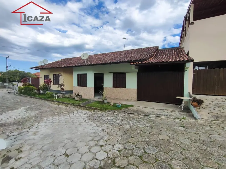 Foto 1 de Casa com 2 quartos à venda em Araruama - RJ