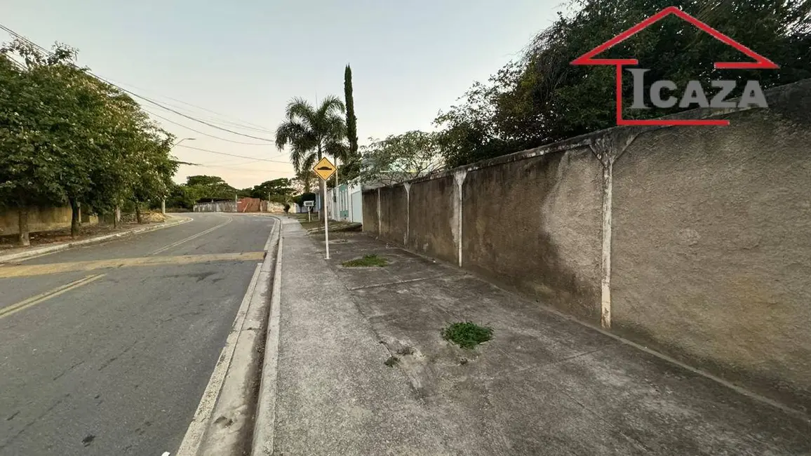 Foto 4 de Terreno / Lote à venda, 1090m2 em Araruama - RJ