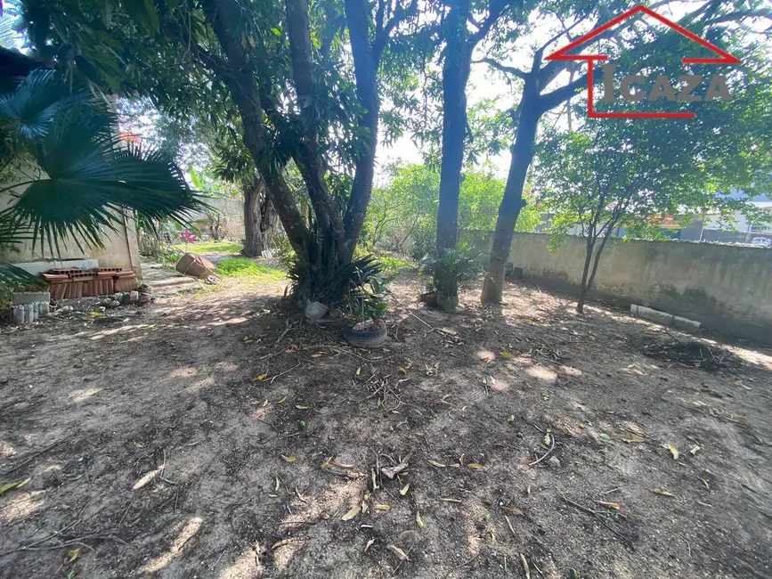 Foto 8 de Terreno / Lote à venda, 450m2 em Araruama - RJ