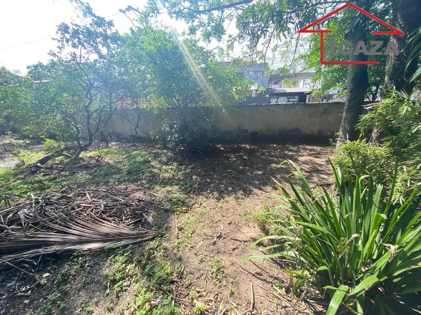 Foto 5 de Terreno / Lote à venda, 450m2 em Araruama - RJ