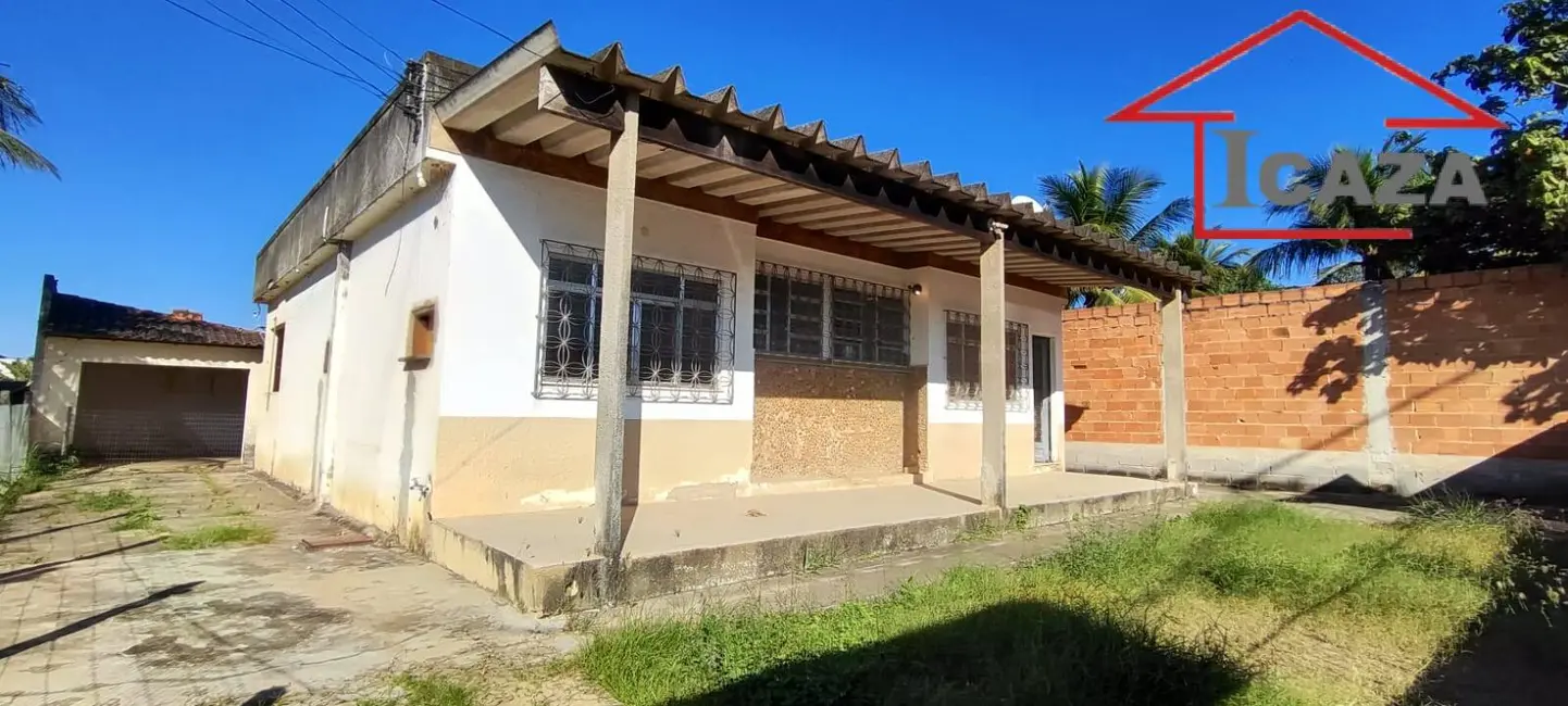 Foto 1 de Casa com 3 quartos à venda, 480m2 em Araruama - RJ