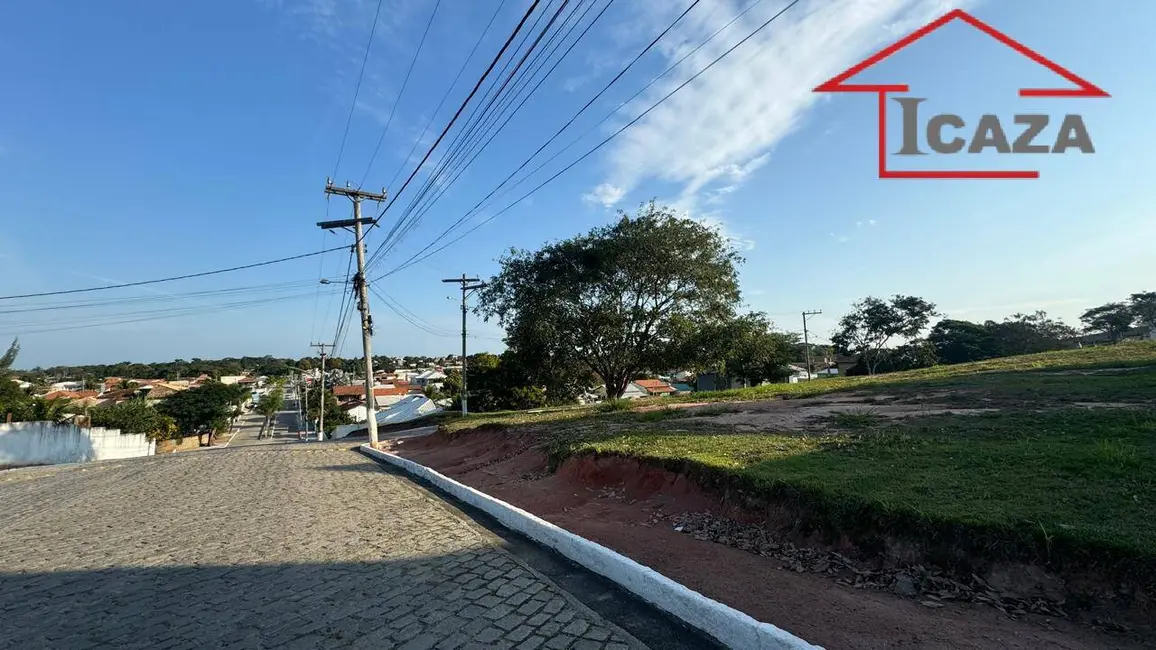 Foto 3 de Terreno / Lote à venda, 315m2 em Araruama - RJ