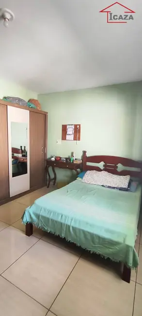 Casa com 3 quartos à venda em Iguaba Grande - RJ - imagem 8 Foto 8 de Casa com 3 quartos à venda em Iguaba Grande - RJ
