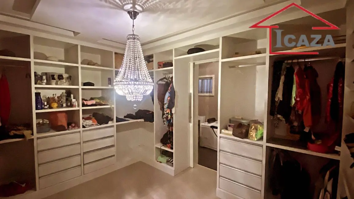 Casa com 3 quartos à venda, 360m2 em Araruama - RJ - imagem 9 Foto 9 de Casa com 3 quartos à venda, 360m2 em Araruama - RJ