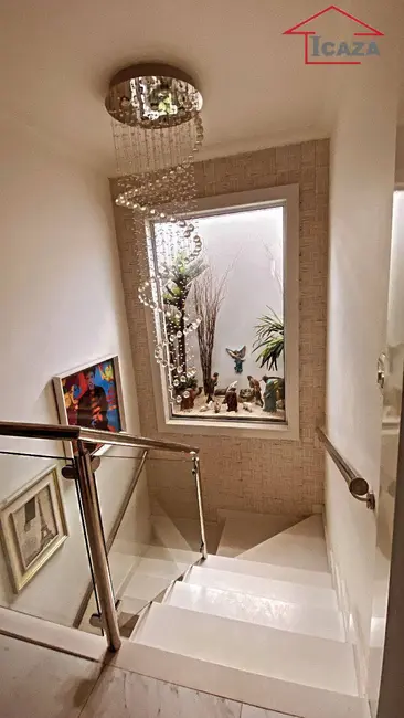 Casa com 3 quartos à venda, 360m2 em Araruama - RJ - imagem 8 Foto 8 de Casa com 3 quartos à venda, 360m2 em Araruama - RJ