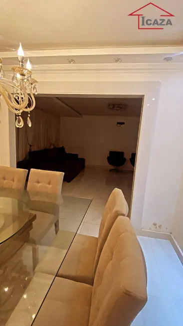 Casa com 3 quartos à venda, 360m2 em Araruama - RJ - imagem 6 Foto 6 de Casa com 3 quartos à venda, 360m2 em Araruama - RJ