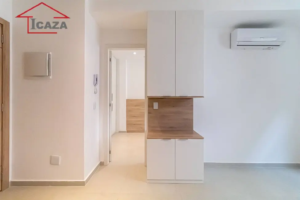 Apartamento com 1 quarto à venda, 37m2 em Copacabana, Rio De Janeiro - RJ - imagem 4 Foto 4 de Apartamento com 1 quarto à venda, 37m2 em Copacabana, Rio De Janeiro - RJ