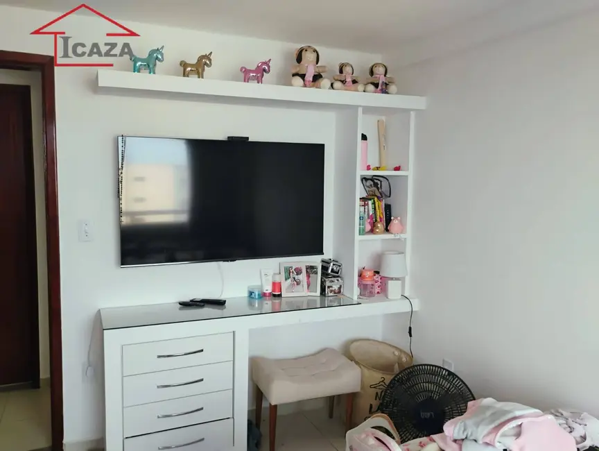 Foto 4 de Apartamento com 3 quartos à venda, 113m2 em Araruama - RJ