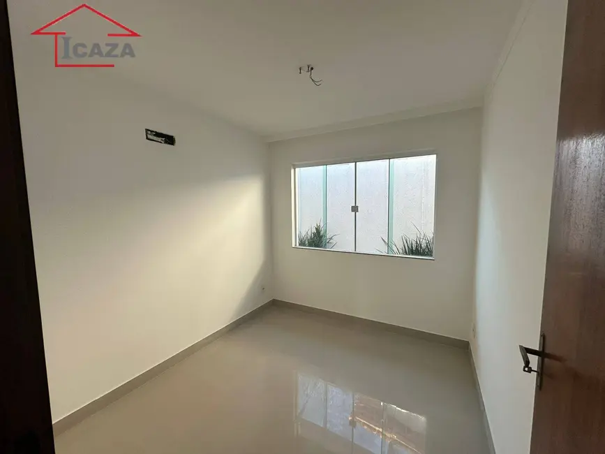 Foto 7 de Casa com 2 quartos à venda, 225m2 em Araruama - RJ