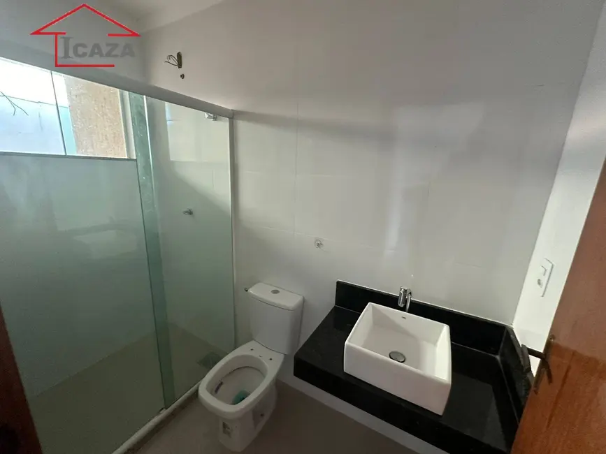 Foto 8 de Casa com 2 quartos à venda, 225m2 em Araruama - RJ