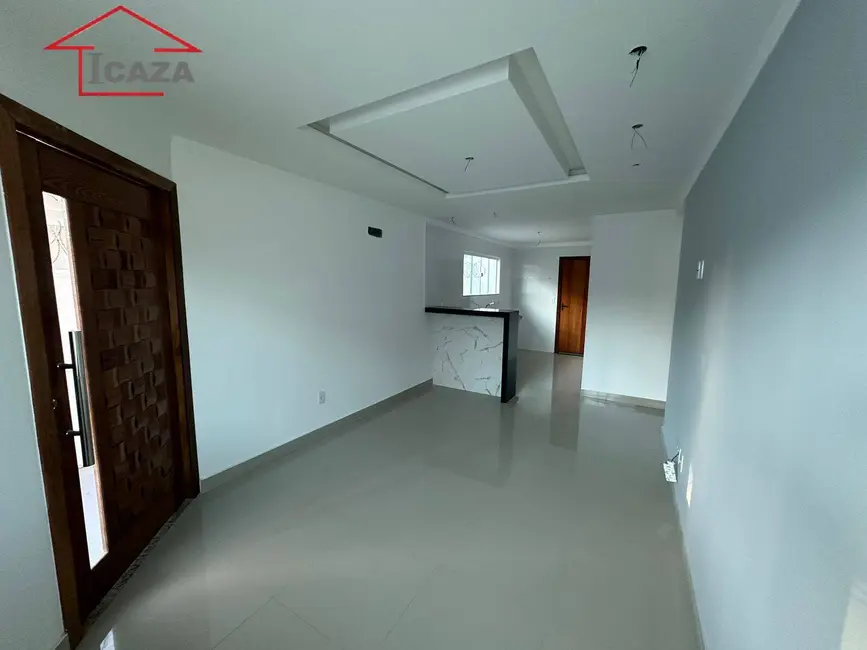 Foto 1 de Casa com 2 quartos à venda, 225m2 em Araruama - RJ