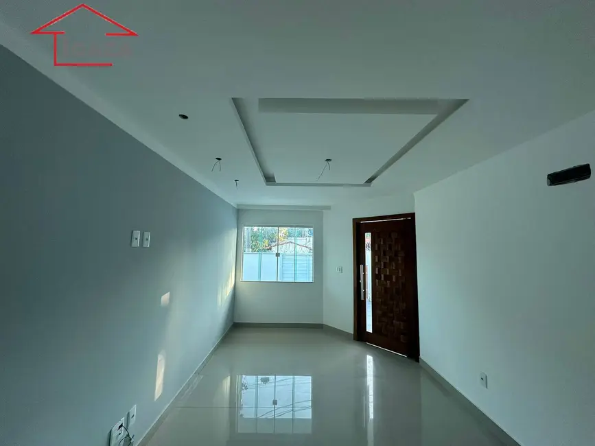 Foto 4 de Casa com 2 quartos à venda, 225m2 em Araruama - RJ