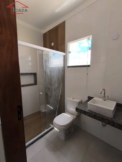 Foto 10 de Casa com 3 quartos à venda, 256m2 em Saquarema - RJ