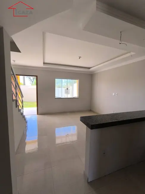 Foto 3 de Casa com 3 quartos à venda, 256m2 em Saquarema - RJ