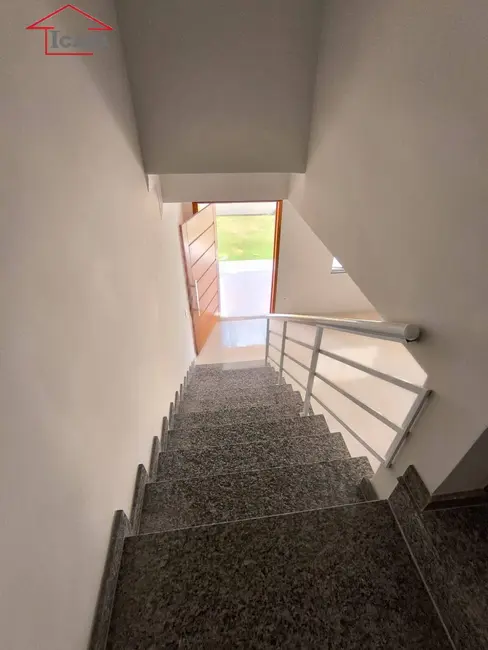 Foto 5 de Casa com 3 quartos à venda, 256m2 em Saquarema - RJ