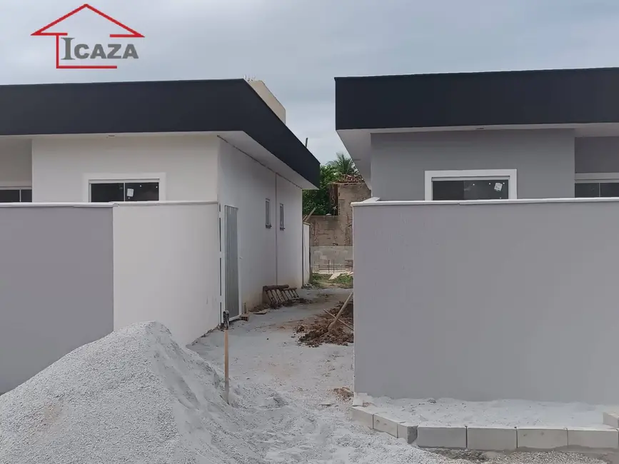 Foto 6 de Casa com 2 quartos à venda em Araruama - RJ