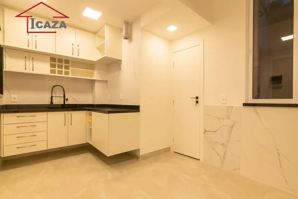 Foto 9 de Apartamento com 2 quartos à venda, 75m2 em Copacabana, Rio De Janeiro - RJ