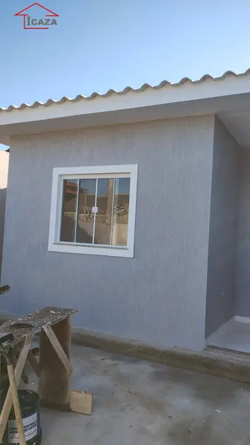 Foto 4 de Casa com 2 quartos à venda em Araruama - RJ