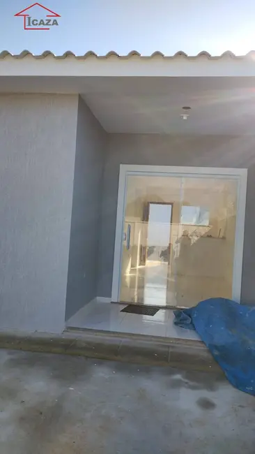 Foto 3 de Casa com 2 quartos à venda em Araruama - RJ