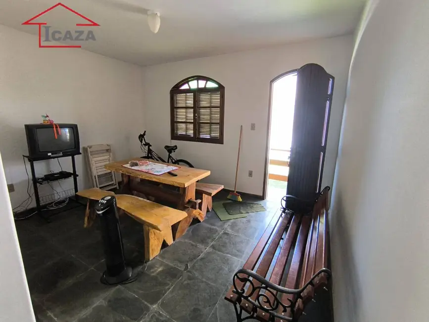 Foto 2 de Casa com 1 quarto à venda em Araruama - RJ