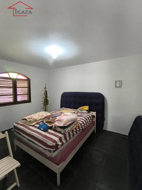 Foto 6 de Casa com 1 quarto à venda em Araruama - RJ