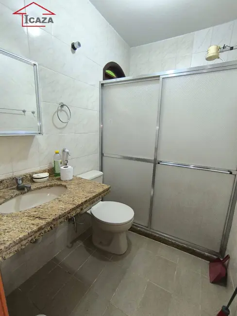 Foto 5 de Casa com 1 quarto à venda em Araruama - RJ