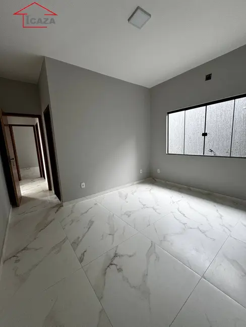 Foto 4 de Casa com 2 quartos à venda, 102m2 em Araruama - RJ