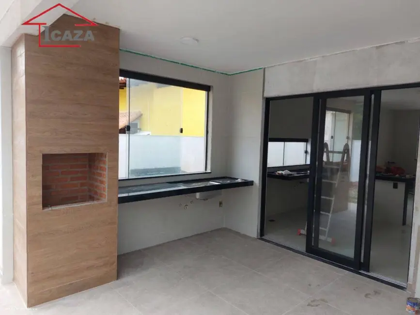 Casa de Condomínio com 3 quartos à venda, 155m2 em Praia Seca, Araruama - RJ - imagem 3 Foto 3 de Casa de Condomínio com 3 quartos à venda, 155m2 em Praia Seca, Araruama - RJ