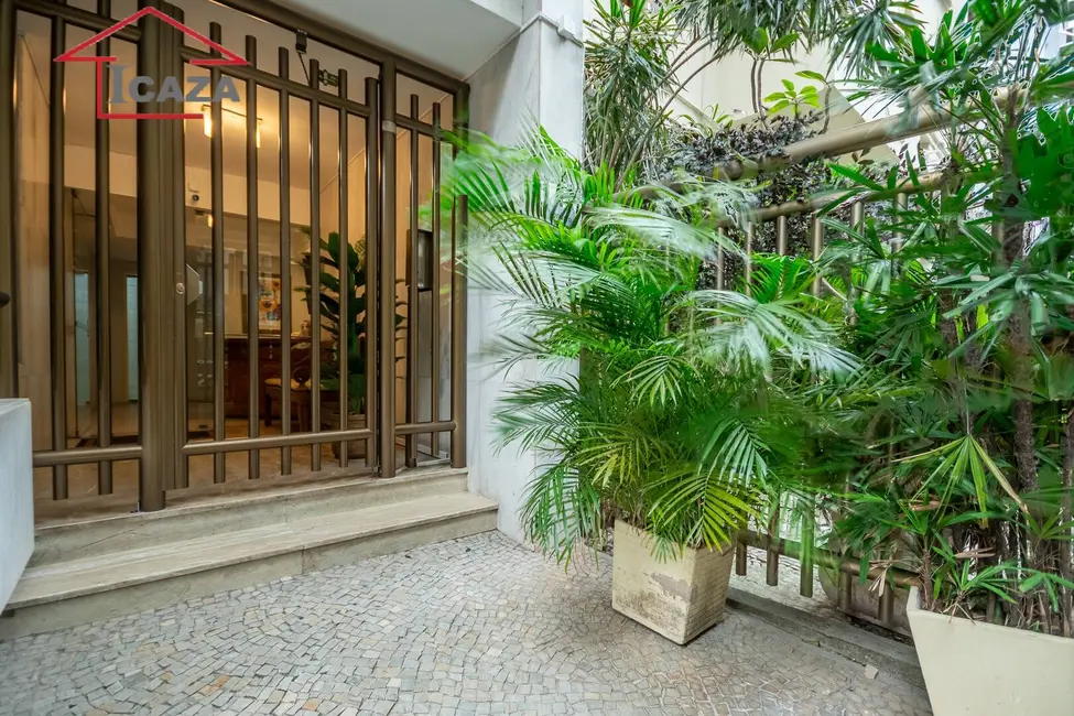 Foto 1 de Apartamento com 3 quartos à venda, 143m2 em Copacabana, Rio De Janeiro - RJ