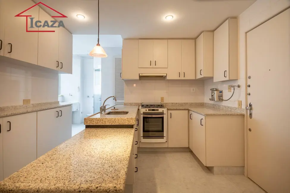 Foto 9 de Apartamento com 3 quartos à venda, 143m2 em Copacabana, Rio De Janeiro - RJ