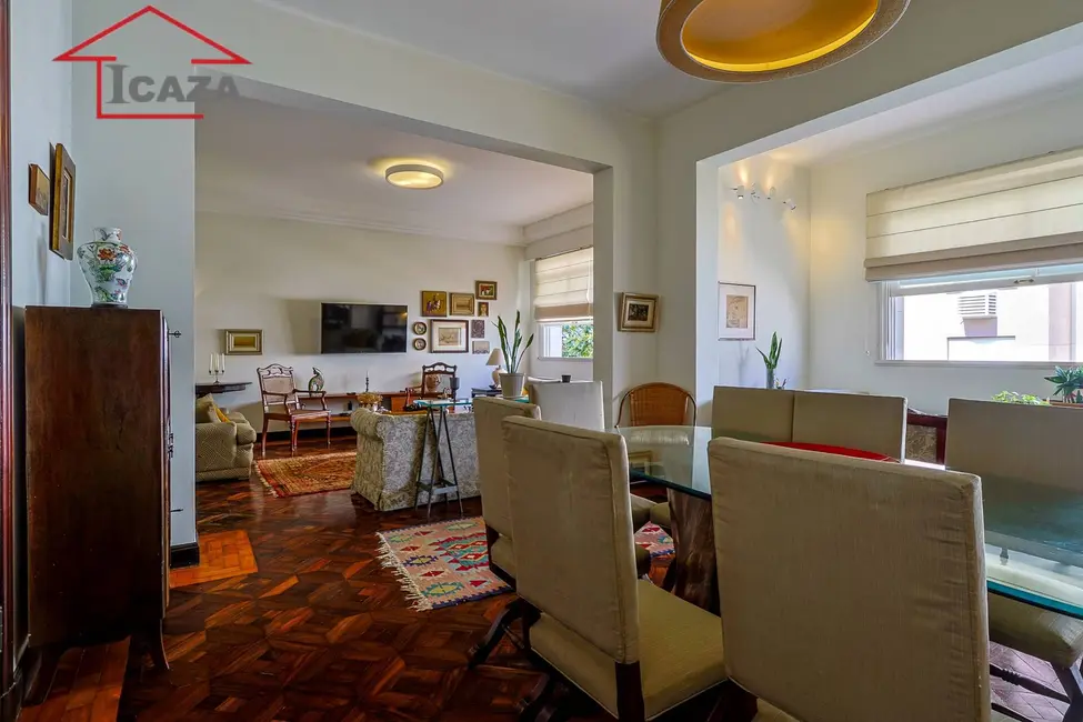 Apartamento com 4 quartos à venda, 197m2 em Copacabana, Rio De Janeiro - RJ - imagem 7 Foto 7 de Apartamento com 4 quartos à venda, 197m2 em Copacabana, Rio De Janeiro - RJ