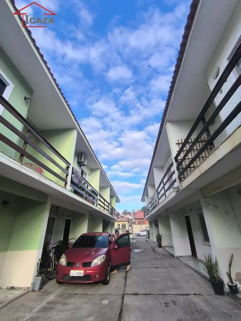 Foto 2 de Casa com 2 quartos à venda em Araruama - RJ