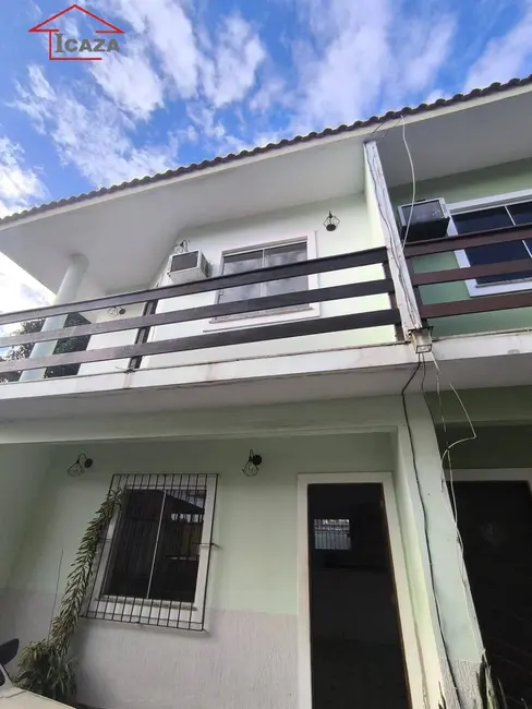 Foto 1 de Casa com 2 quartos à venda em Araruama - RJ