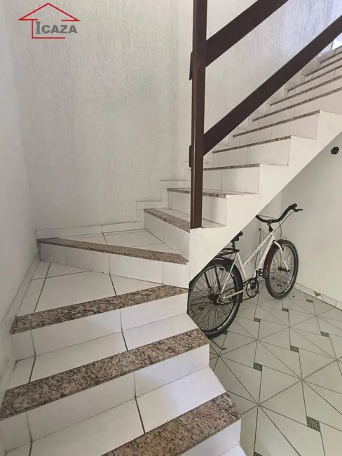 Foto 7 de Casa com 2 quartos à venda em Araruama - RJ