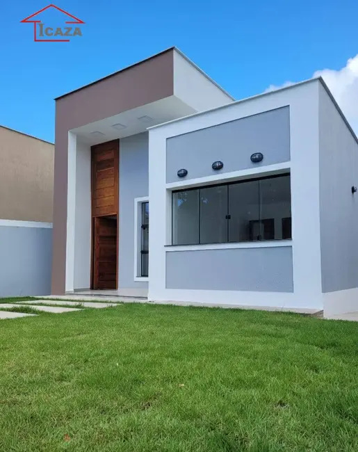 Foto 3 de Casa com 3 quartos à venda, 213m2 em Araruama - RJ