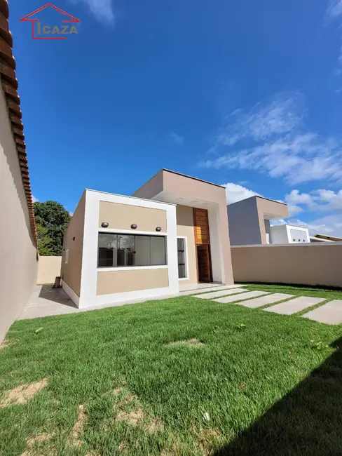 Foto 4 de Casa com 3 quartos à venda, 213m2 em Araruama - RJ