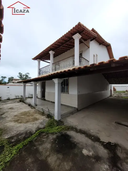 Foto 4 de Casa com 3 quartos à venda, 315m2 em Araruama - RJ
