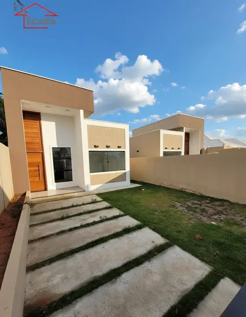 Foto 4 de Casa com 2 quartos à venda, 186m2 em Araruama - RJ