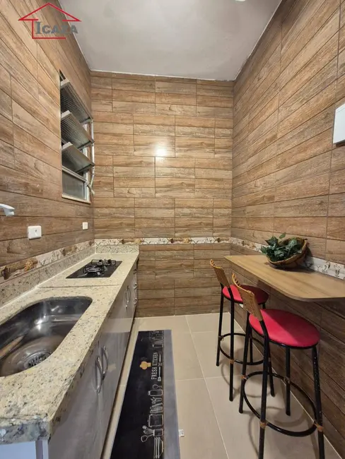Apartamento com 1 quarto à venda, 27m2 em Centro, Rio De Janeiro - RJ - imagem 1 Foto 1 de Apartamento com 1 quarto à venda, 27m2 em Centro, Rio De Janeiro - RJ