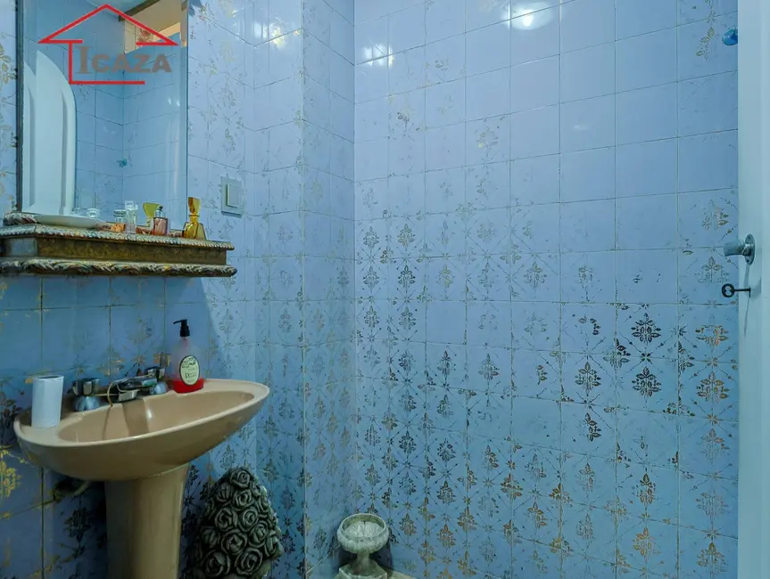 Apartamento com 3 quartos à venda, 220m2 em Copacabana, Rio De Janeiro - RJ - imagem 7 Foto 7 de Apartamento com 3 quartos à venda, 220m2 em Copacabana, Rio De Janeiro - RJ