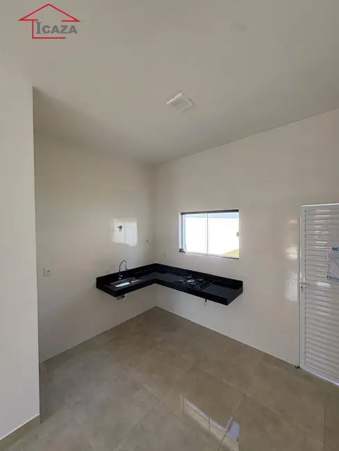 Foto 7 de Casa com 2 quartos à venda, 300m2 em Araruama - RJ